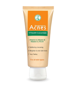 Acnes Vitamin Cleanser