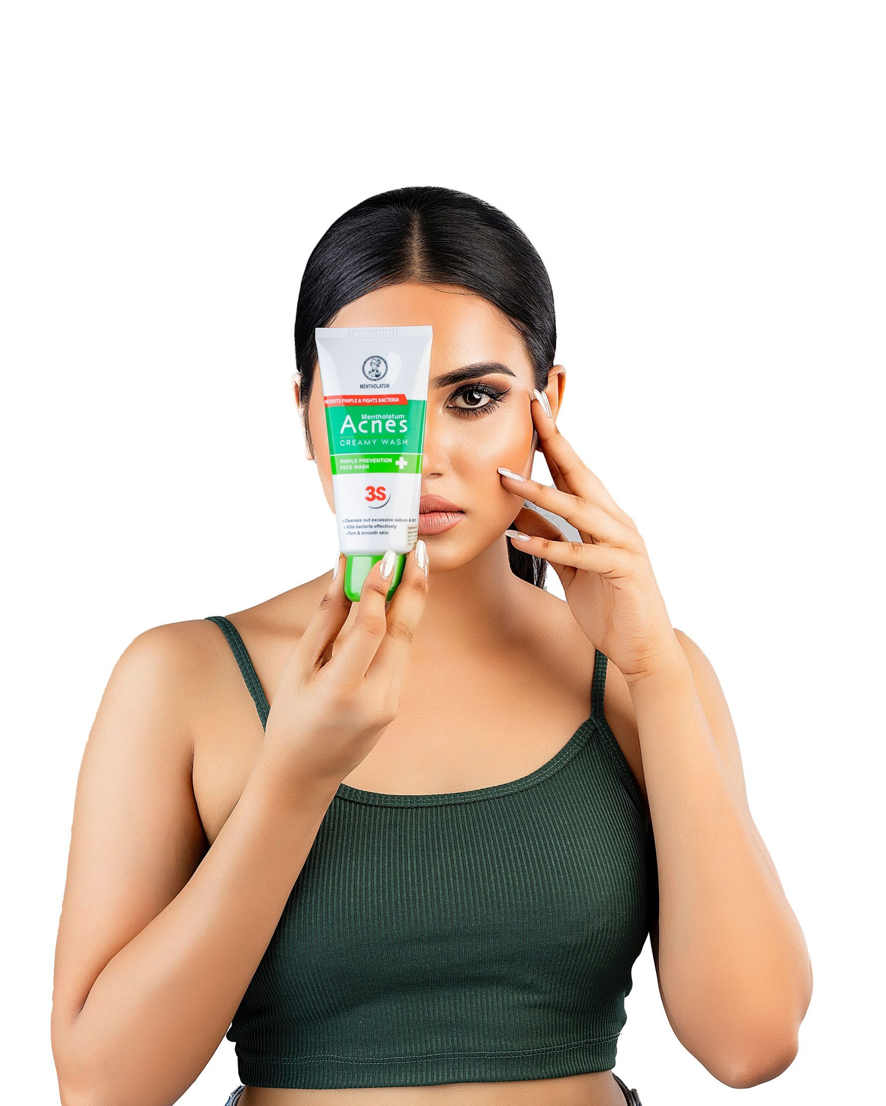 Acnes